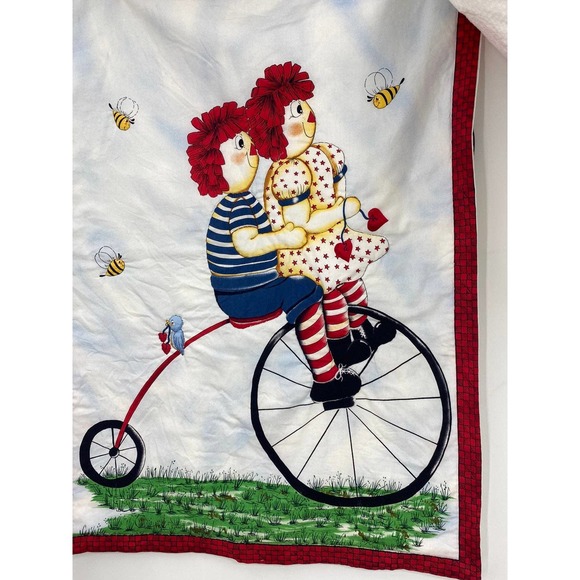 Raggedy Ann & Andy Fabric Wall Hangings Set of 2  28" x 20" - Picture 2 of 9